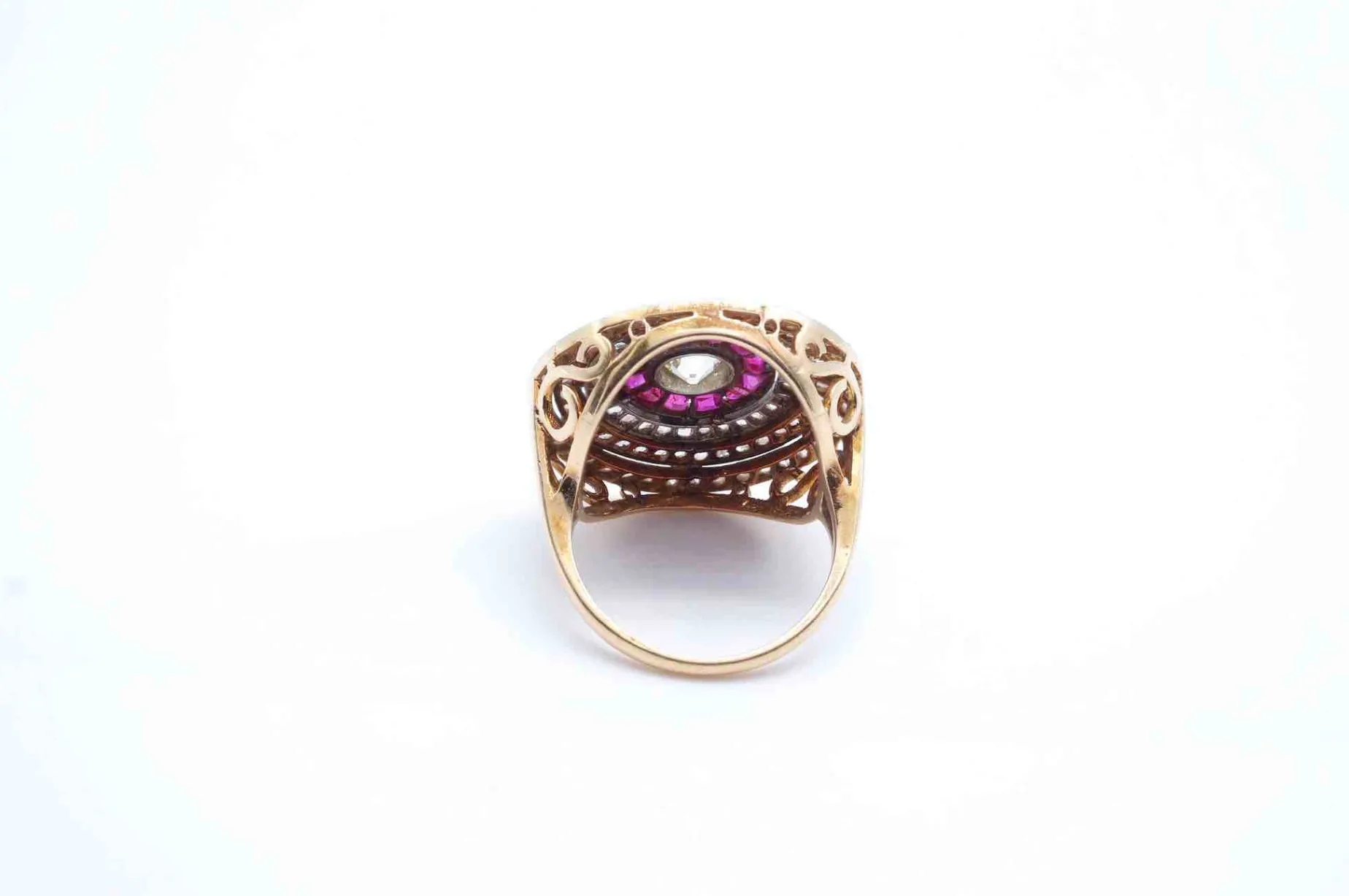 Bottazzi Blondeel Bague 1920 diamants et rubis en or jaune 18k et platine Best Sale