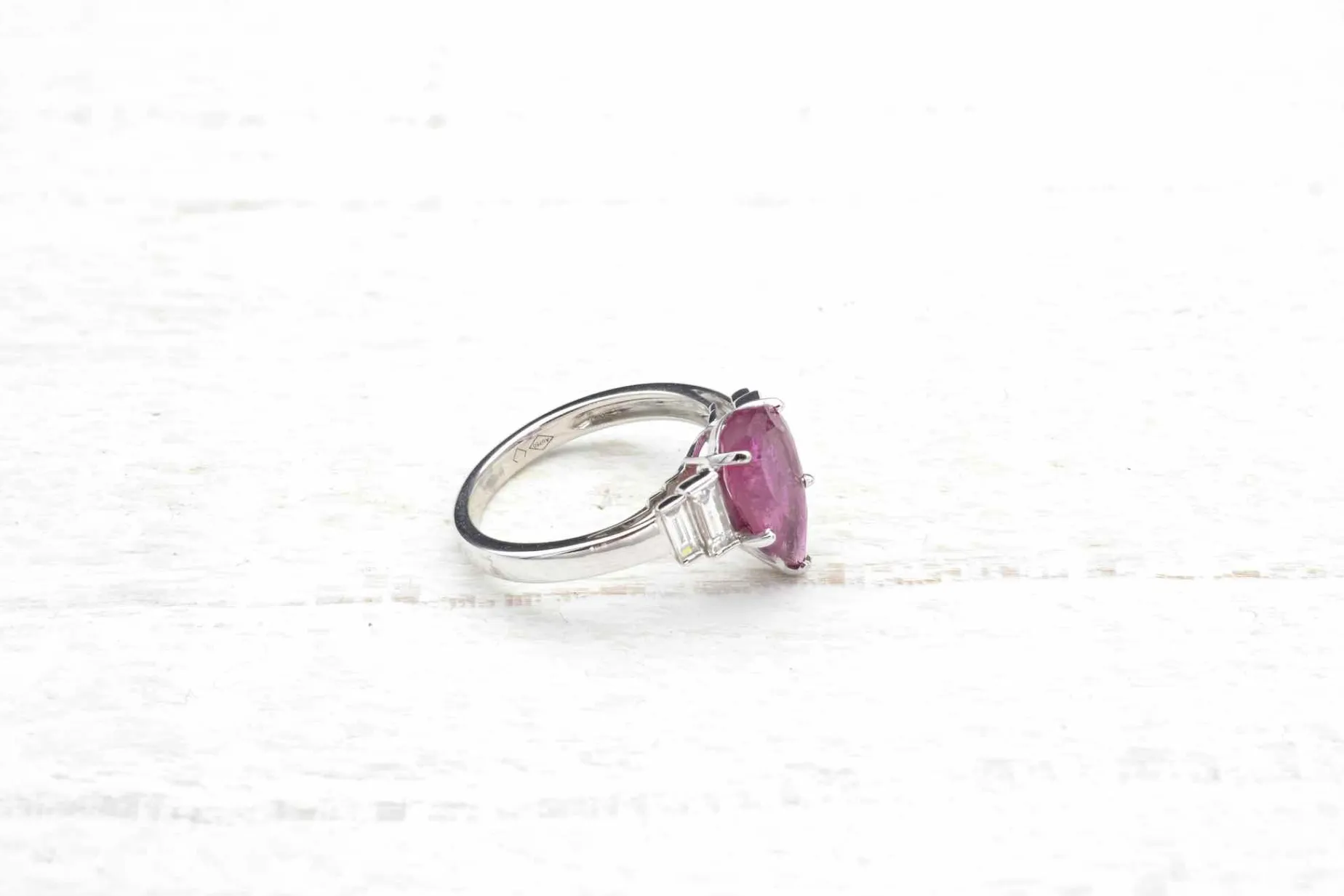 Bottazzi Blondeel Bague tourmaline poire et diamants en or blanc 18k Online