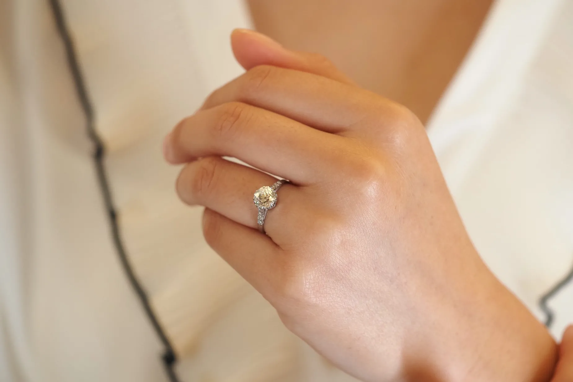 Bottazzi Blondeel Bague vintage diamants en platine Outlet