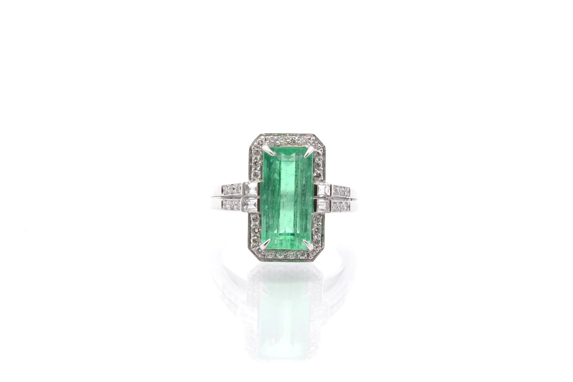 Bottazzi Blondeel Bague vintage émeraude et diamants en platine Clearance