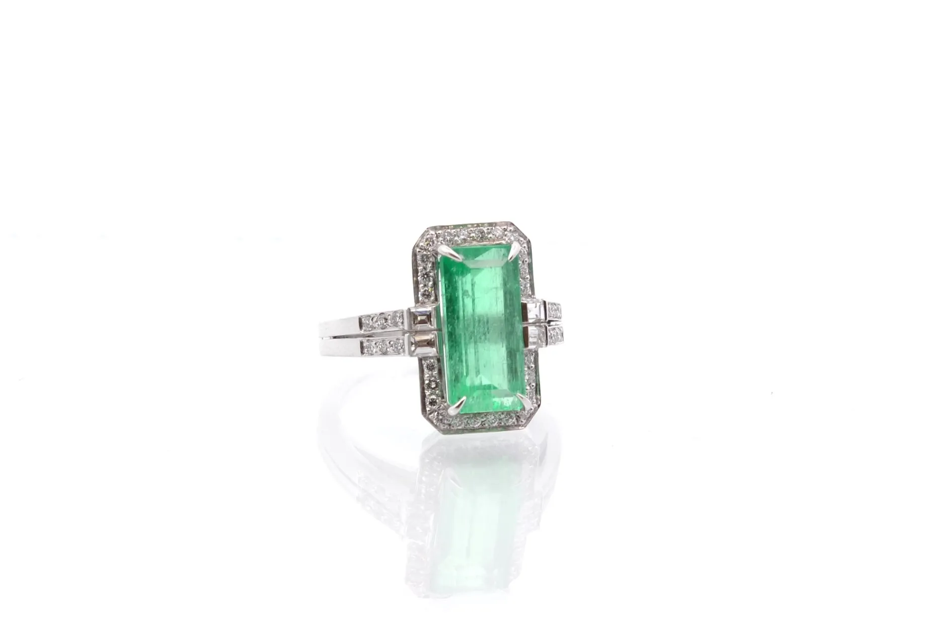 Bottazzi Blondeel Bague vintage émeraude et diamants en platine Clearance