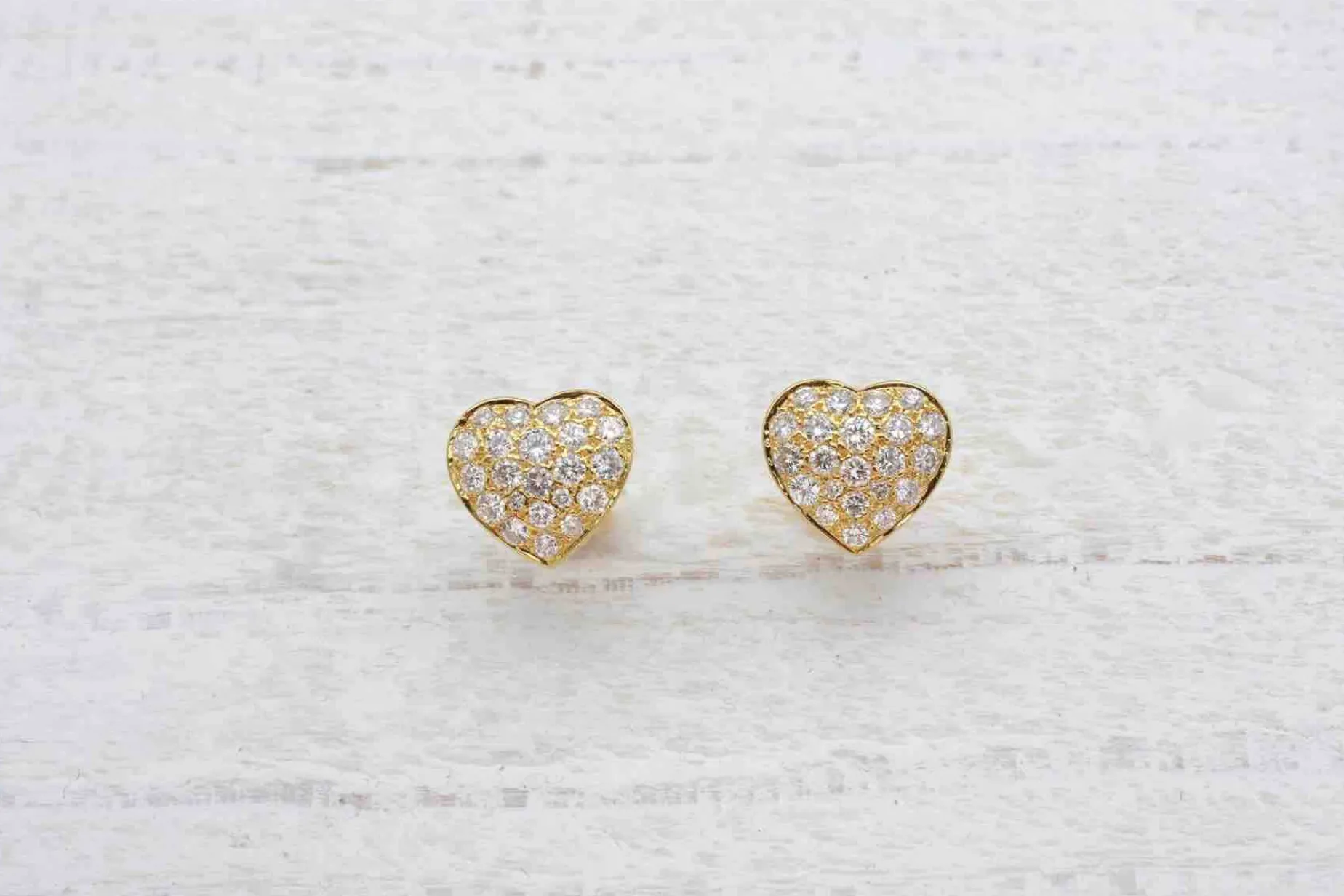 Bottazzi Blondeel Boucles d’oreilles coeurs diamants en or jaune 18k Sale